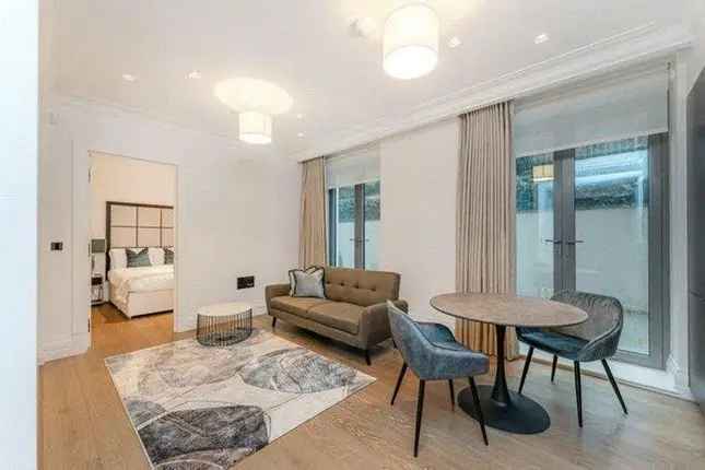 Flat to rent in Portland Place, London W1B