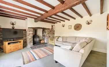 Charming 5-Bedroom Detached Home in North Devon