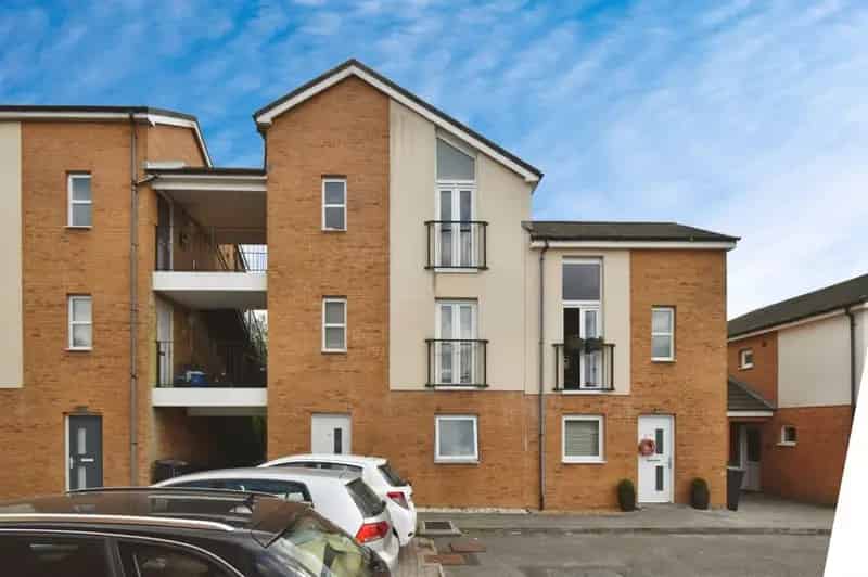 1 Bedroom Ground Floor Flat Investment Opportunity