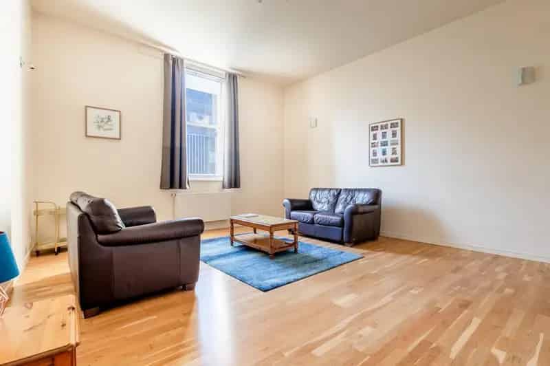 1 Bedroom Apartment Glasgow City for Sale