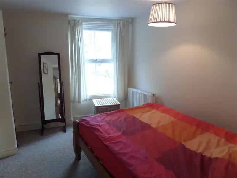 3 Bedroom Cottage Clifton Unfurnished Family Home Zero Deposit