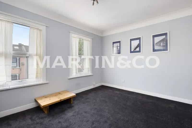 1 bedroom Flat
 To Rent