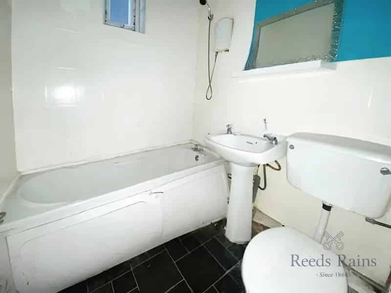 2 Bedroom Mid Terrace House For Sale Liverpool L9