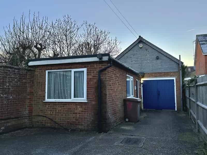 Industrial Unit with Redevelopment Potential