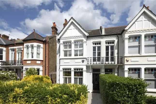 Semi Detached House Wimbledon 3 Floors 2 Reception Rooms Family Home