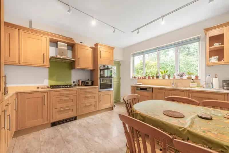 Four Double Bedroom Detached House West Hampstead