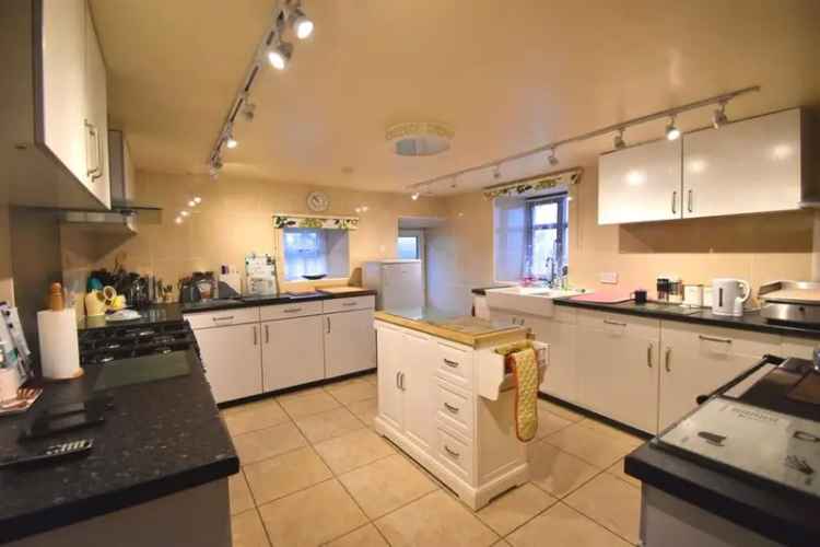 Detached house For Sale in Kettleshulme, England