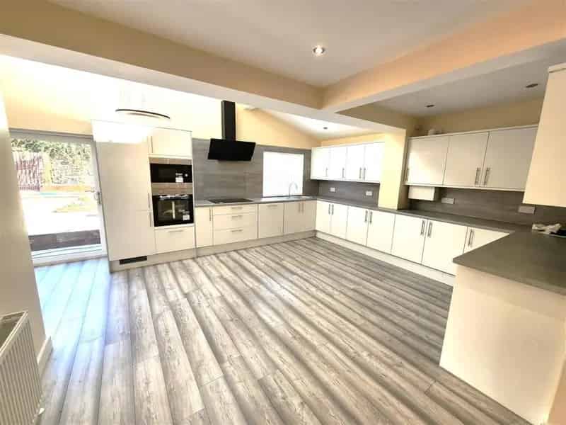 4 Bedroom Semi Detached Dormer Bungalow For Rent