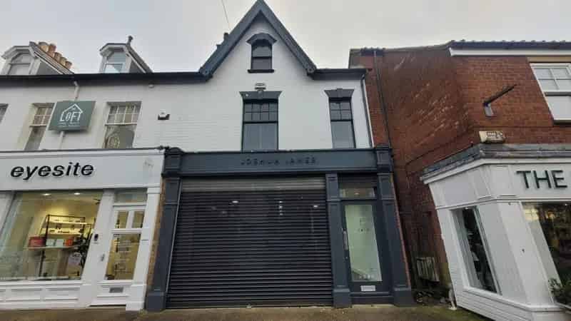 Three-Storey Commercial Building Former Jewellery Store