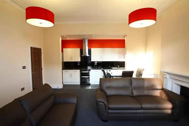 3 bedroom flat to rent