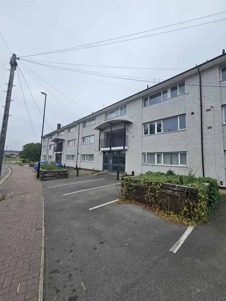 3 Bedroom Duplex To Rent Near Amenities And Transport