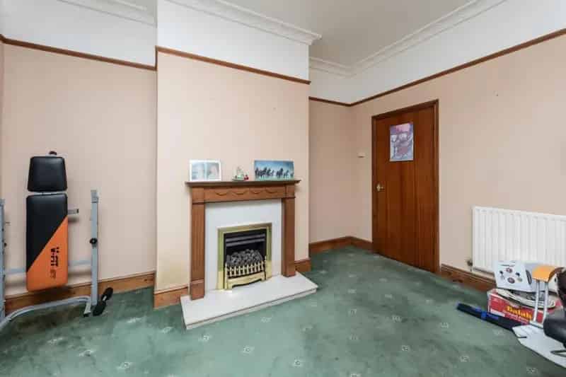 2 Bed House For Sale Castleford
