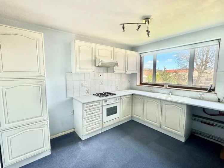 2 Bedroom Flat for Sale Folkestone Kent CT19