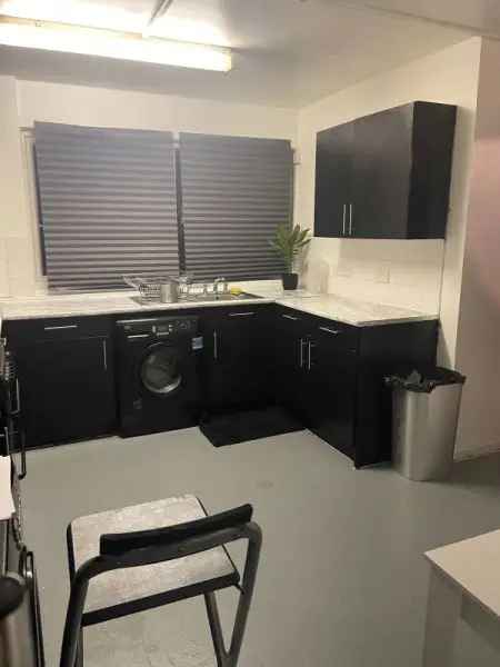 Flat For Rent in Borough of Runnymede, England