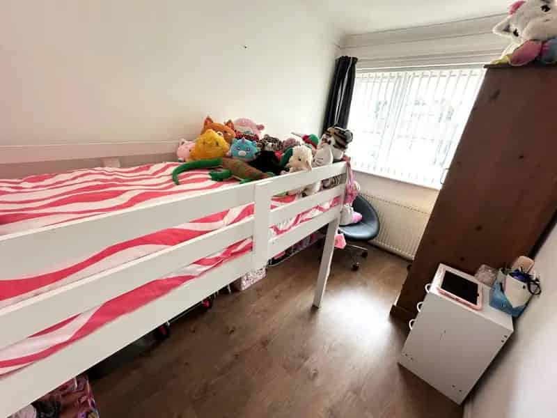 3 Bed Family Home for Sale near Hooe Lake and Radford Park