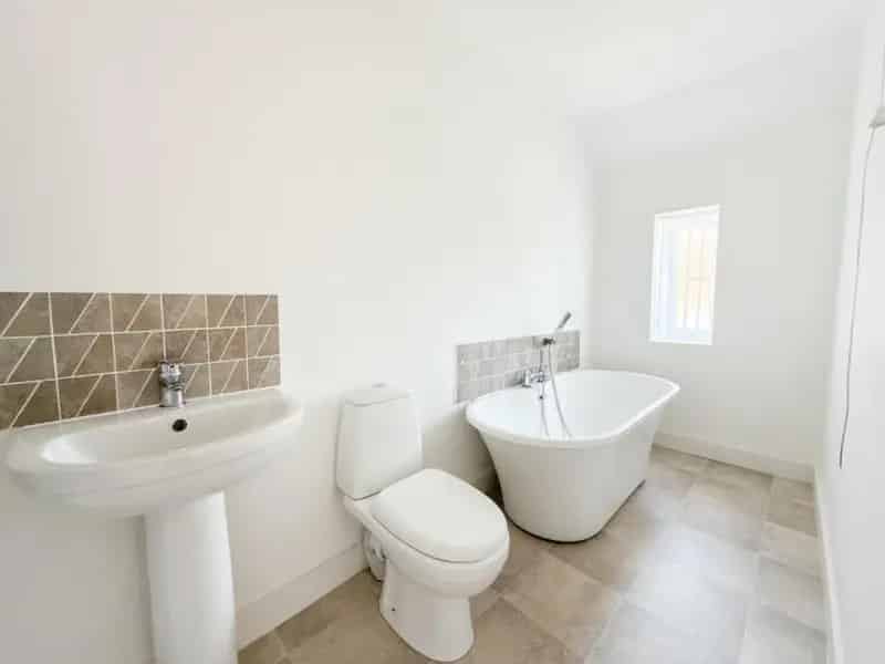 3 Bed House for Sale Knowle Park Recently Refurbished