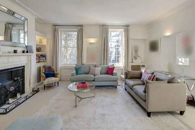 Spacious 5-Bedroom Terraced House in Ladbroke Grove