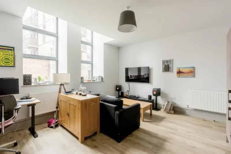 1 Bedroom Flat for Sale
