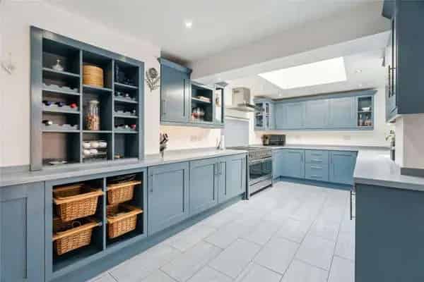 Edwardian Family Home with Indoor Pool Near Aylesbury