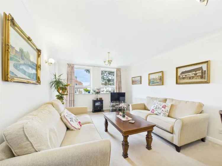 2 Bedroom Apartment for Sale with Garage and Balcony