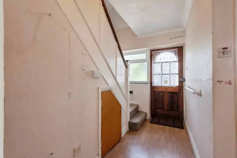 Spacious Detached Chalet Bungalow with Development Potential