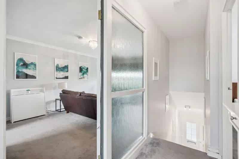 2-Bedroom Flat in Broomridge Stirling Private Garden