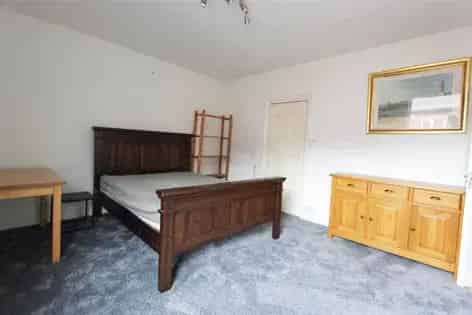 4 rooms house of 11 m² in Sheffield