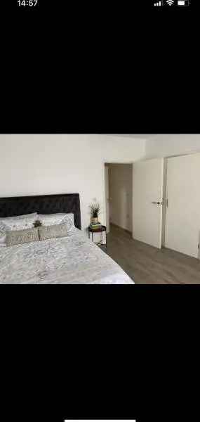 Flat For Rent in London, England