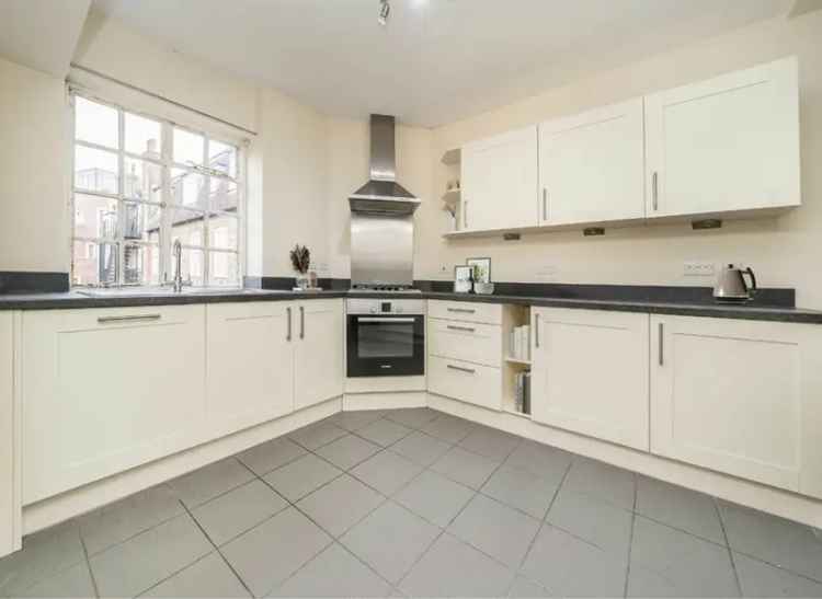 Muswell Hill 3-Bed Flat Top Floor Large Reception Garden Views