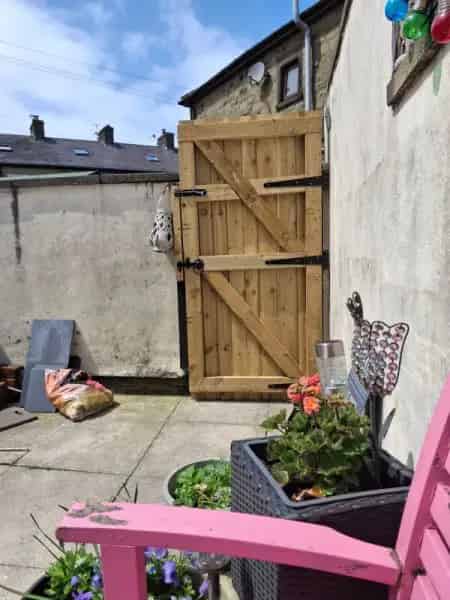 Lovely Terraced House in Haslingden Near Good Schools