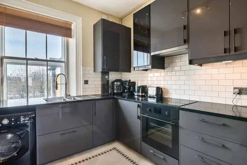 3 Bedroom Apartment near Portobello Road Market