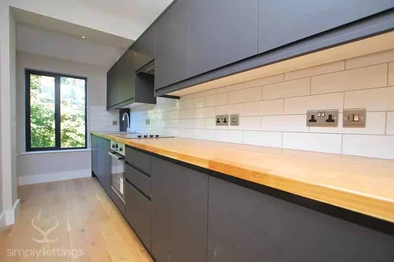2 Bedroom Maisonette House to Rent Brighton