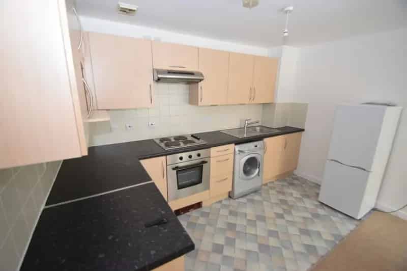 2 Bedroom Flat to Rent Portsmouth PO1 Gunwharf Quays