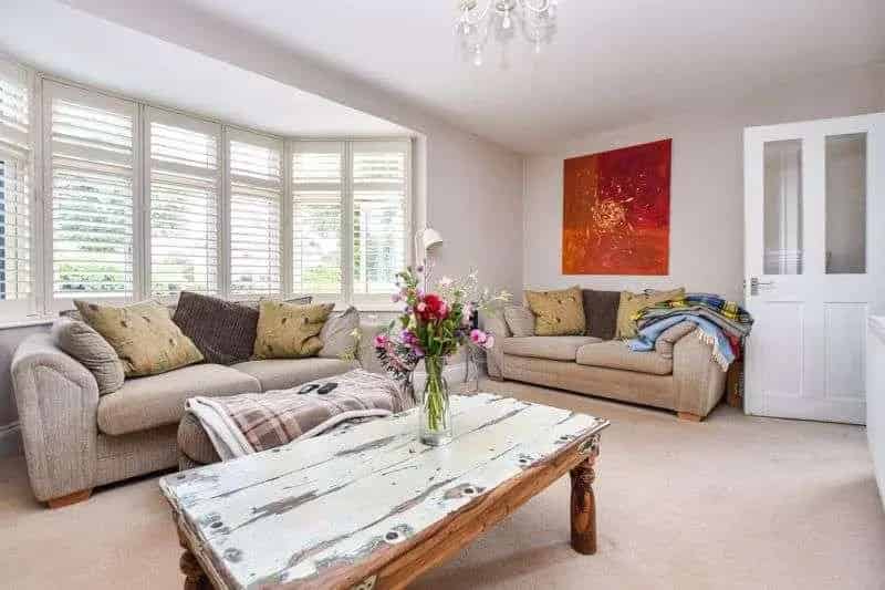 4 Bed House for Sale Stamford - Stylish Family Home with Scenic Views