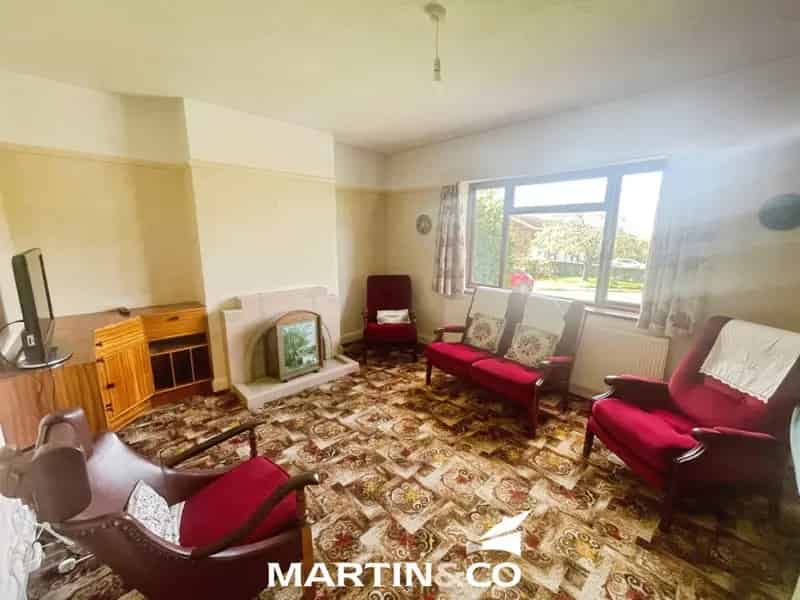 3 Bedroom Bungalow To Rent