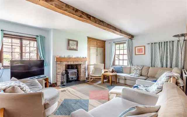 Eakring Road, Wellow, Newark, Nottinghamshire, NG22 0EG | Property for sale | Savills