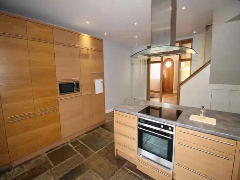 3 Bedroom Semi Detached House for Rent Wigan Lancashire