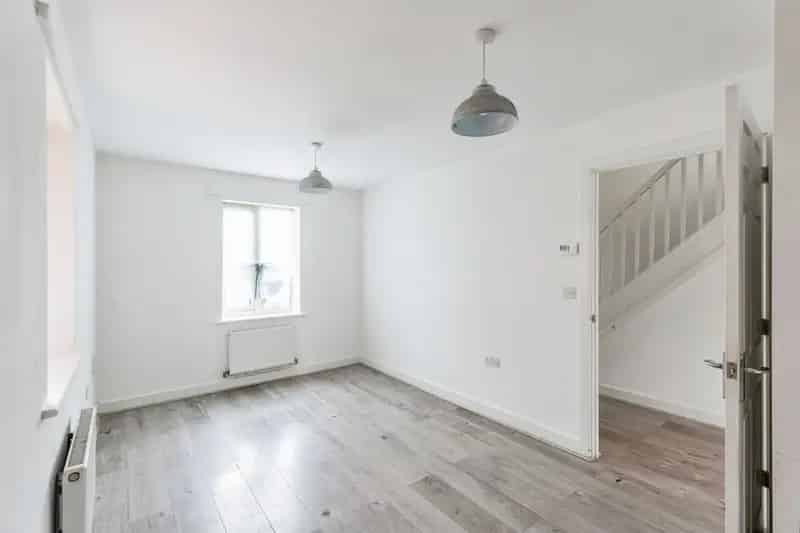 3 Bed Semi Detached House Wellingborough
