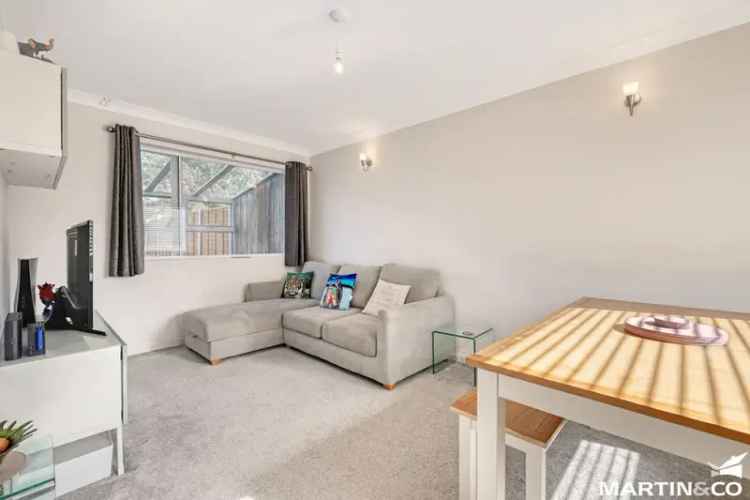 3 Bedroom Grade II Listed House for Sale in Silver End