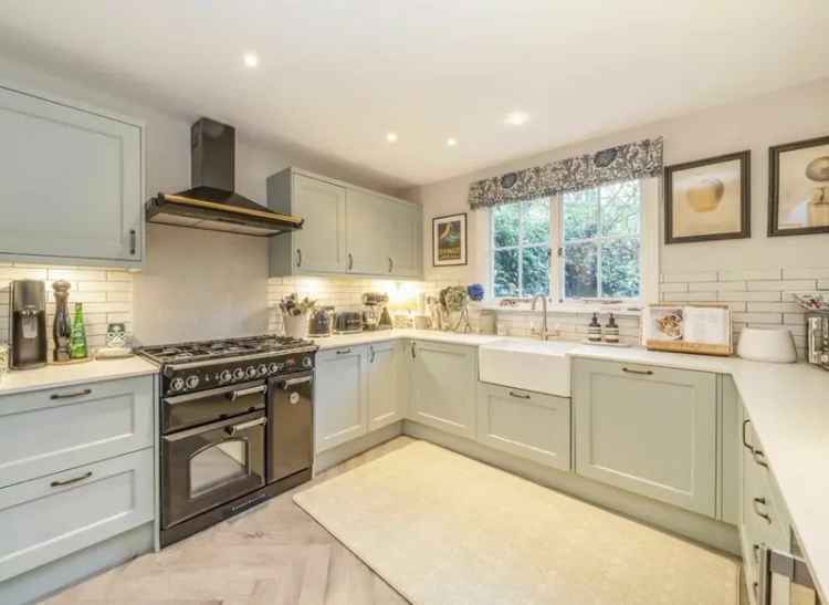 Four Double Bedroom Victorian House 1800 Sq Ft