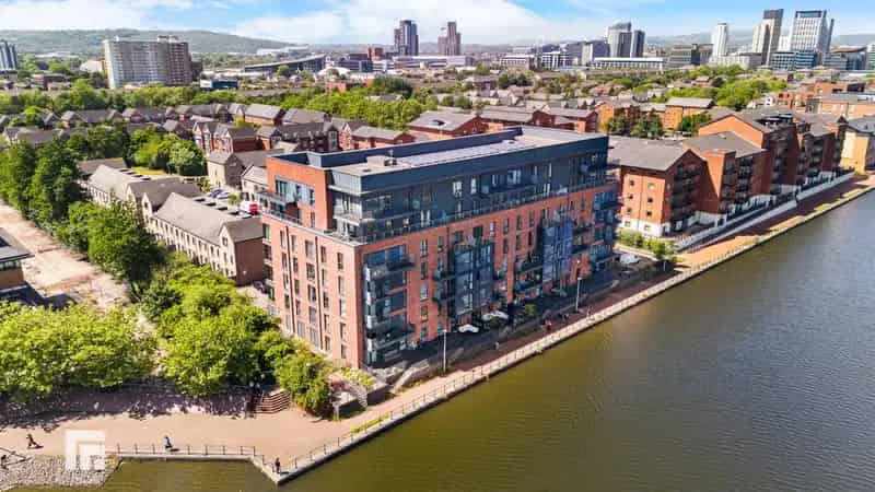 2 bedroom apartment for sale