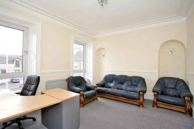 Flat For Rent in Ellon, Scotland