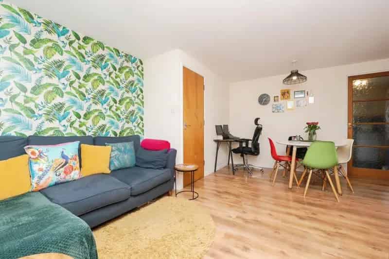2 Bedroom Flat for Sale near Temple Meads