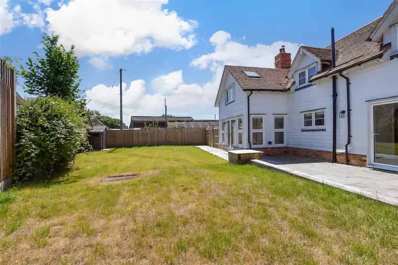 4 Bedroom Detached House For Sale By Modern Method Auction