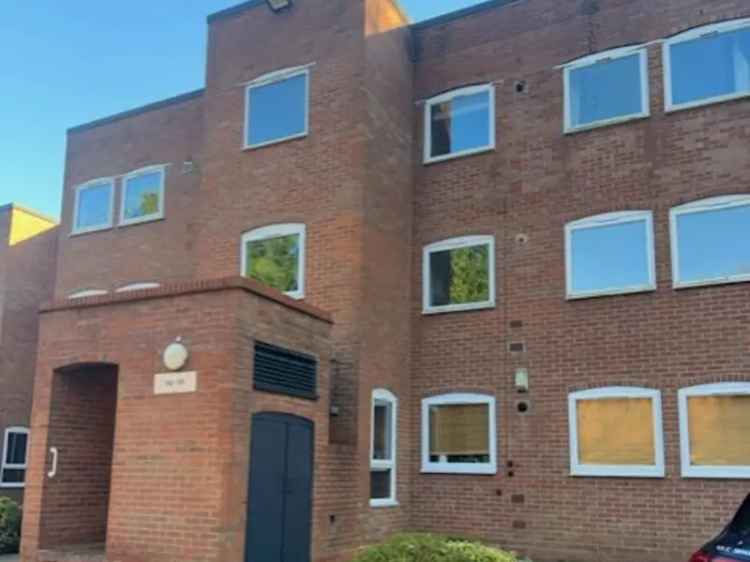 Flat For Rent in Birmingham, England