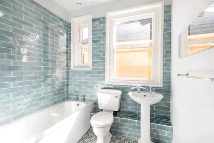 3 Bedroom Maisonette Apartment Lower Oldfield Park