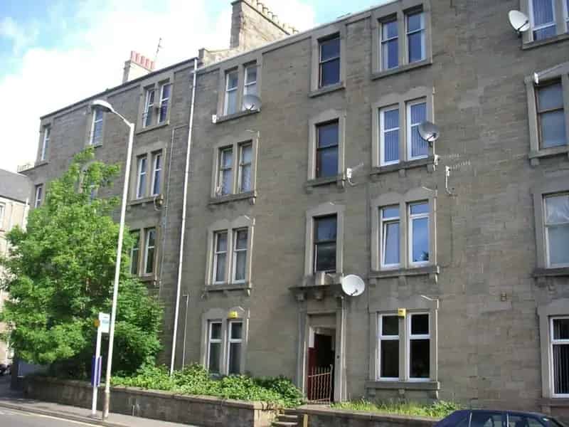 1 Bedroom Furnished Flat Near City Centre and Universities