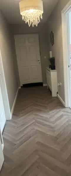 2 Bedroom Apartment Open Plan Kitchen Newly Decorated