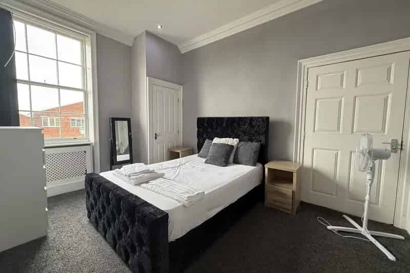 Spacious Modern Apartment in Wakefield City Centre