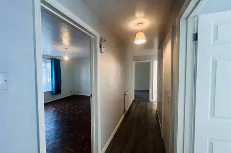 Flat For Rent , Maidenhead, England
